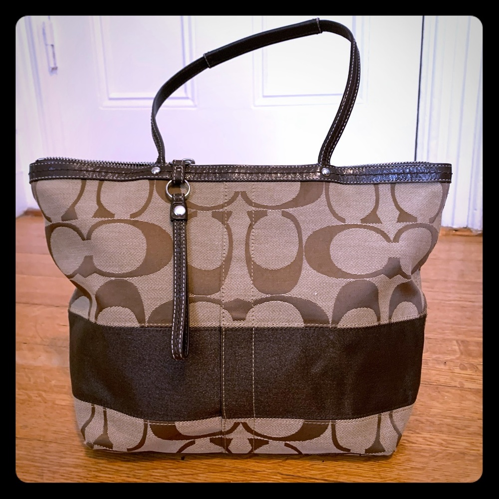 Coach Signature Purse Brown Shoulder Bag